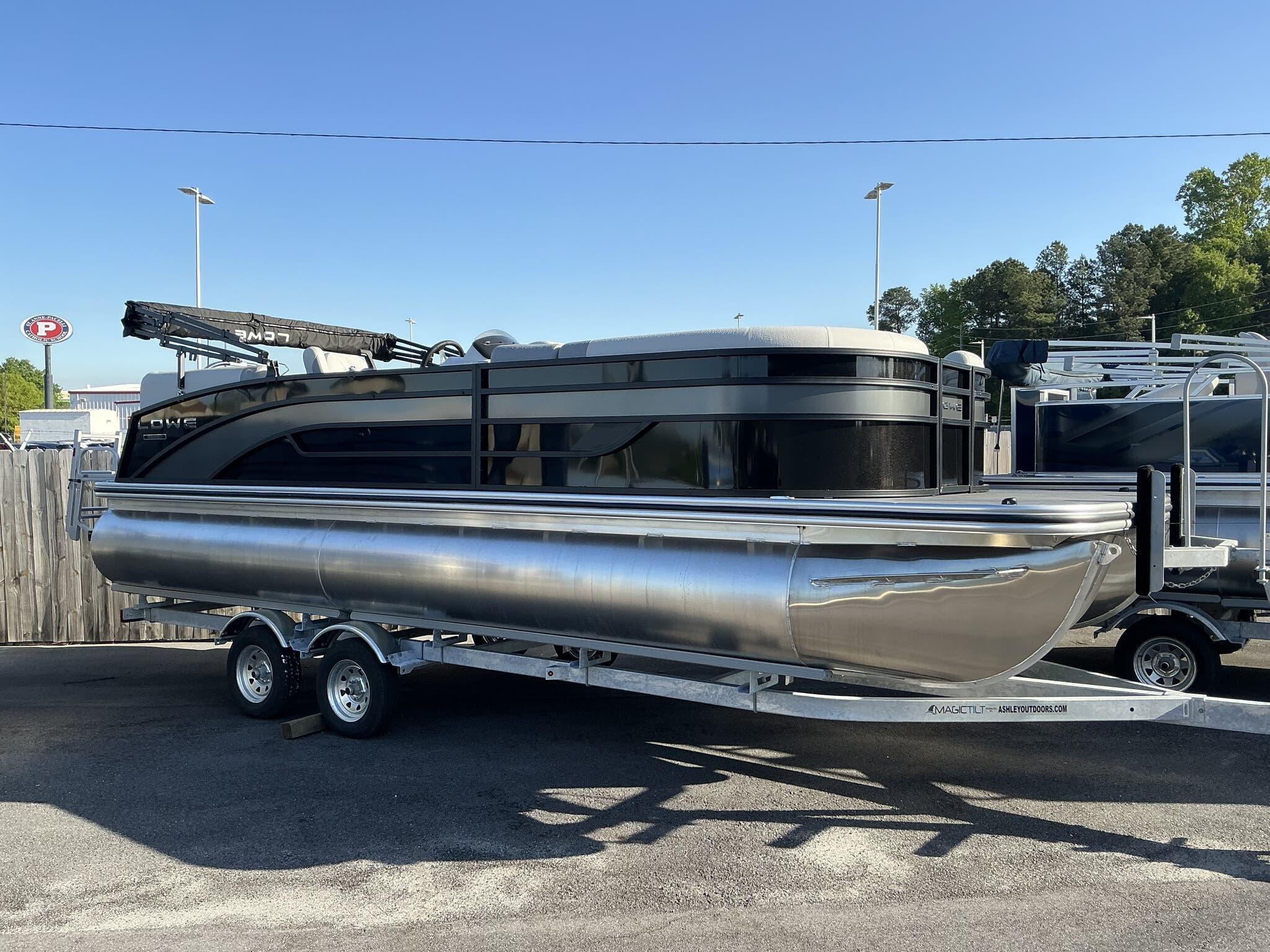 2025 Lowe SS230