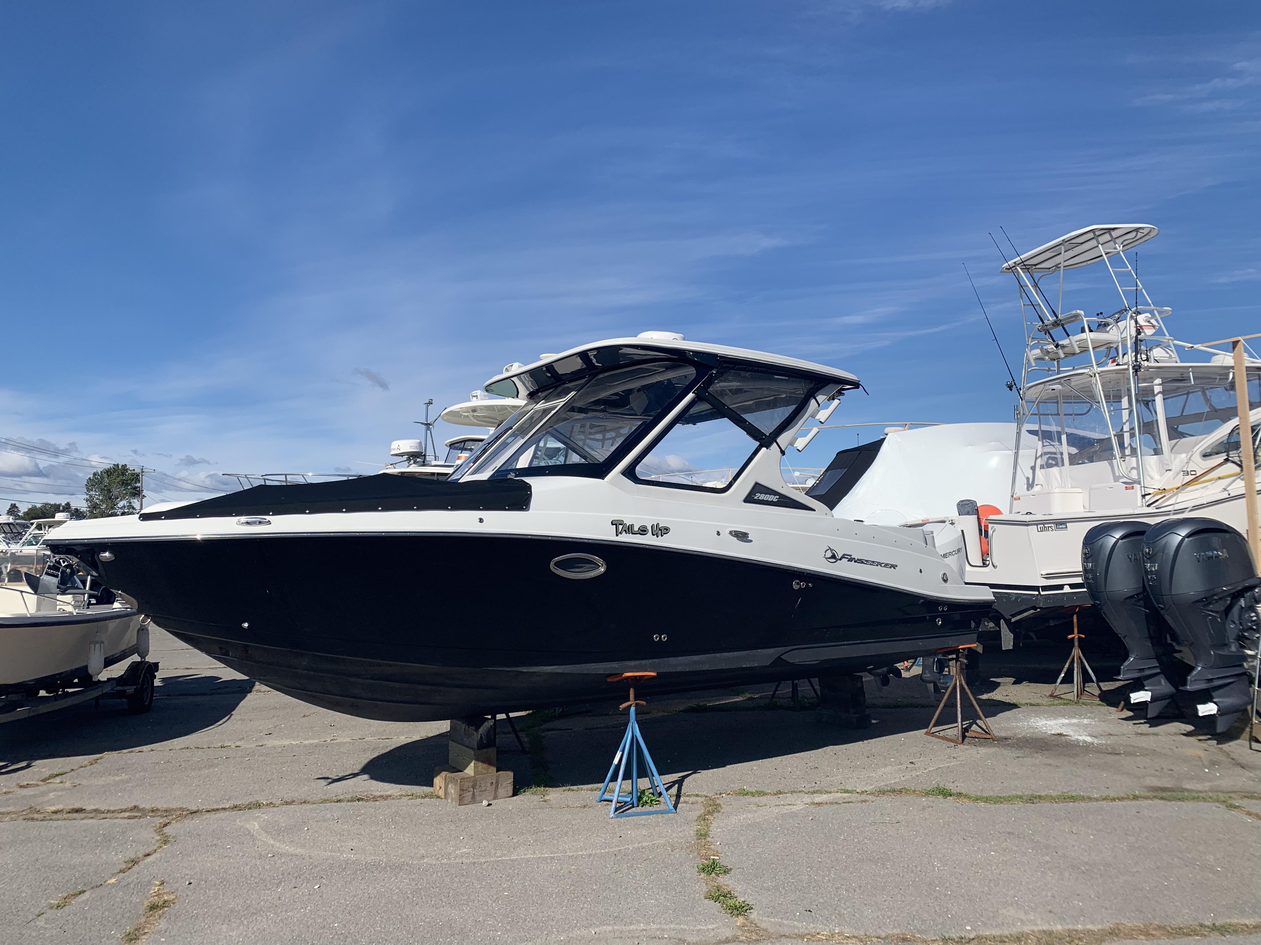 2022 Finseeker 280 DC