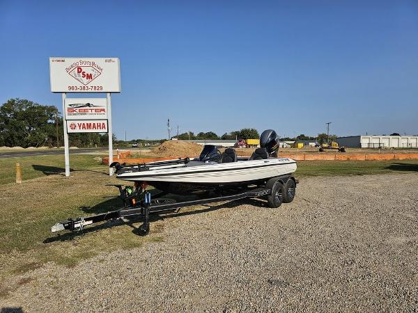 2025 Skeeter ZX150