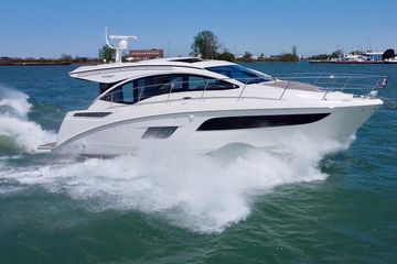 2017 Sea Ray Sundancer 400
