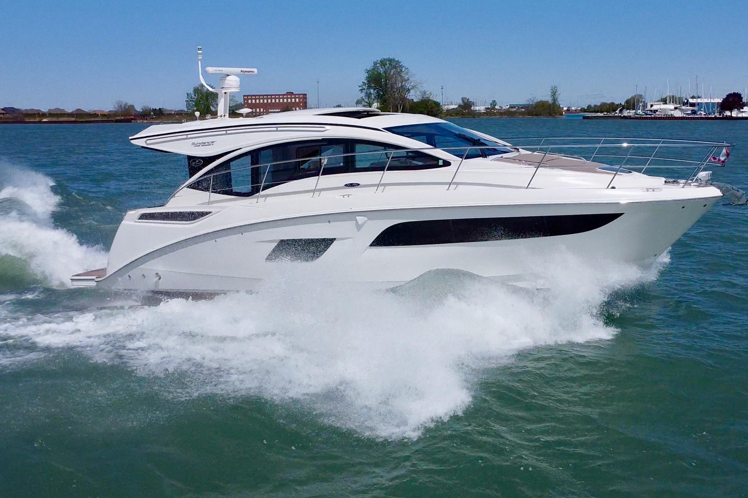 2017 Sea Ray Sundancer 400