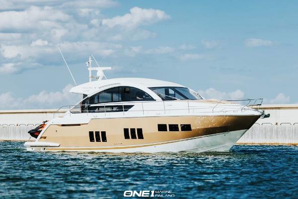 Fairline Targa 50 GT 2012 Fairline Targa 50 GT yacht cruising on water.