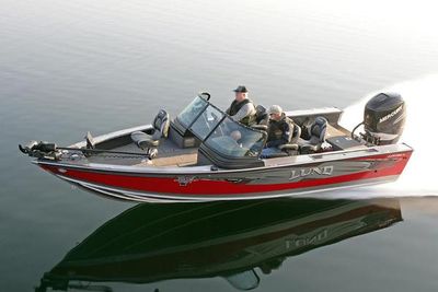 Lund 2175 Pro-V Boat