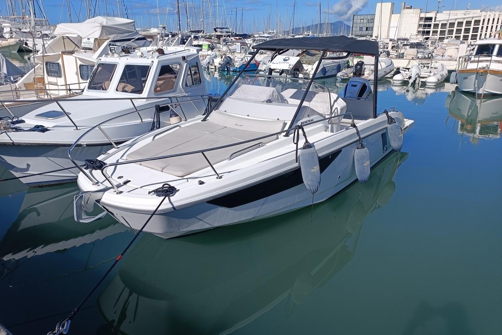 2021 Beneteau Flyer 8