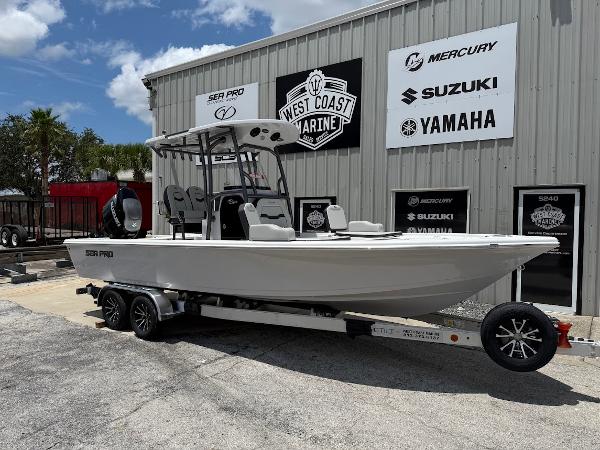 2025 Sea Pro 250 Bay