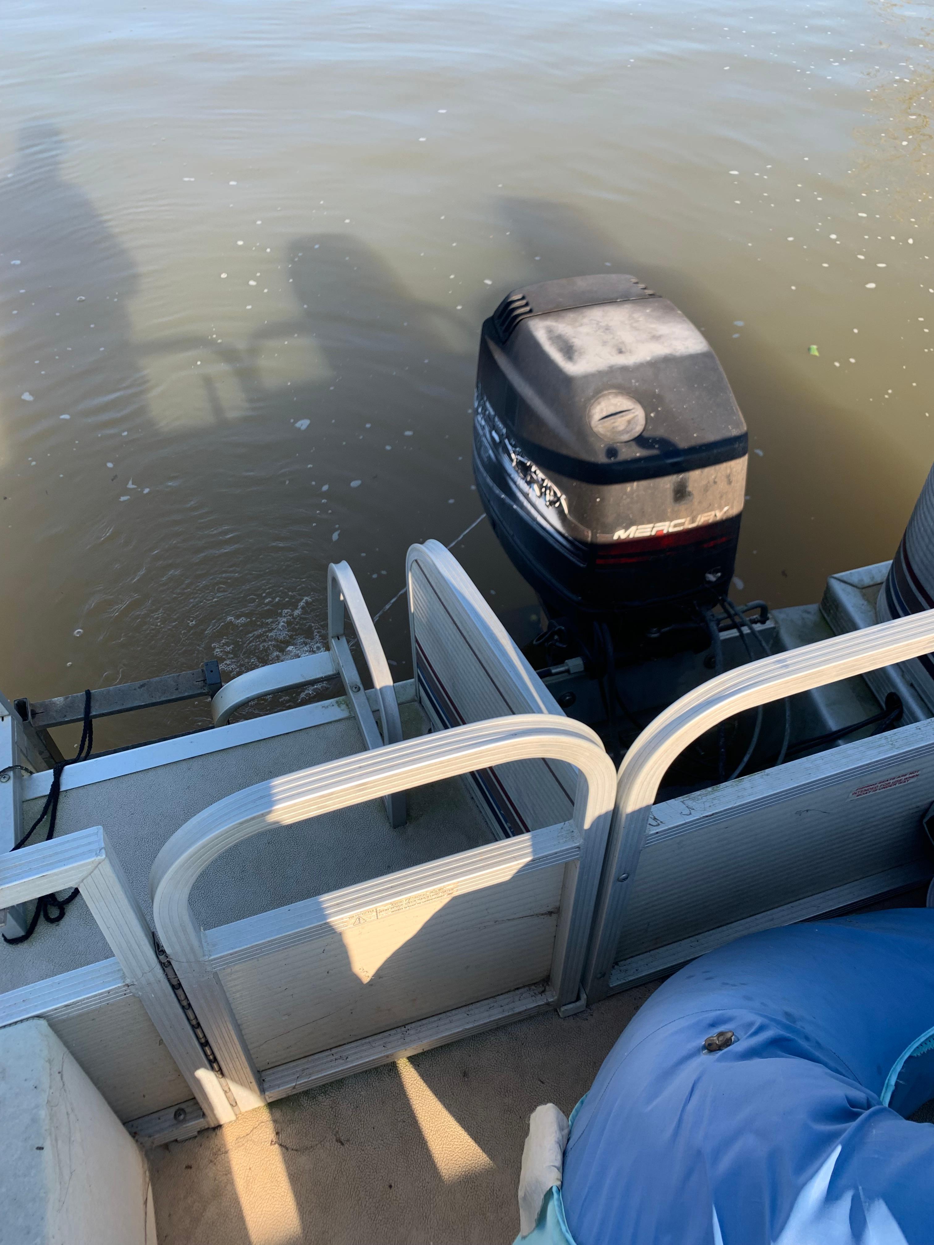 1998 Bennington Pontoon