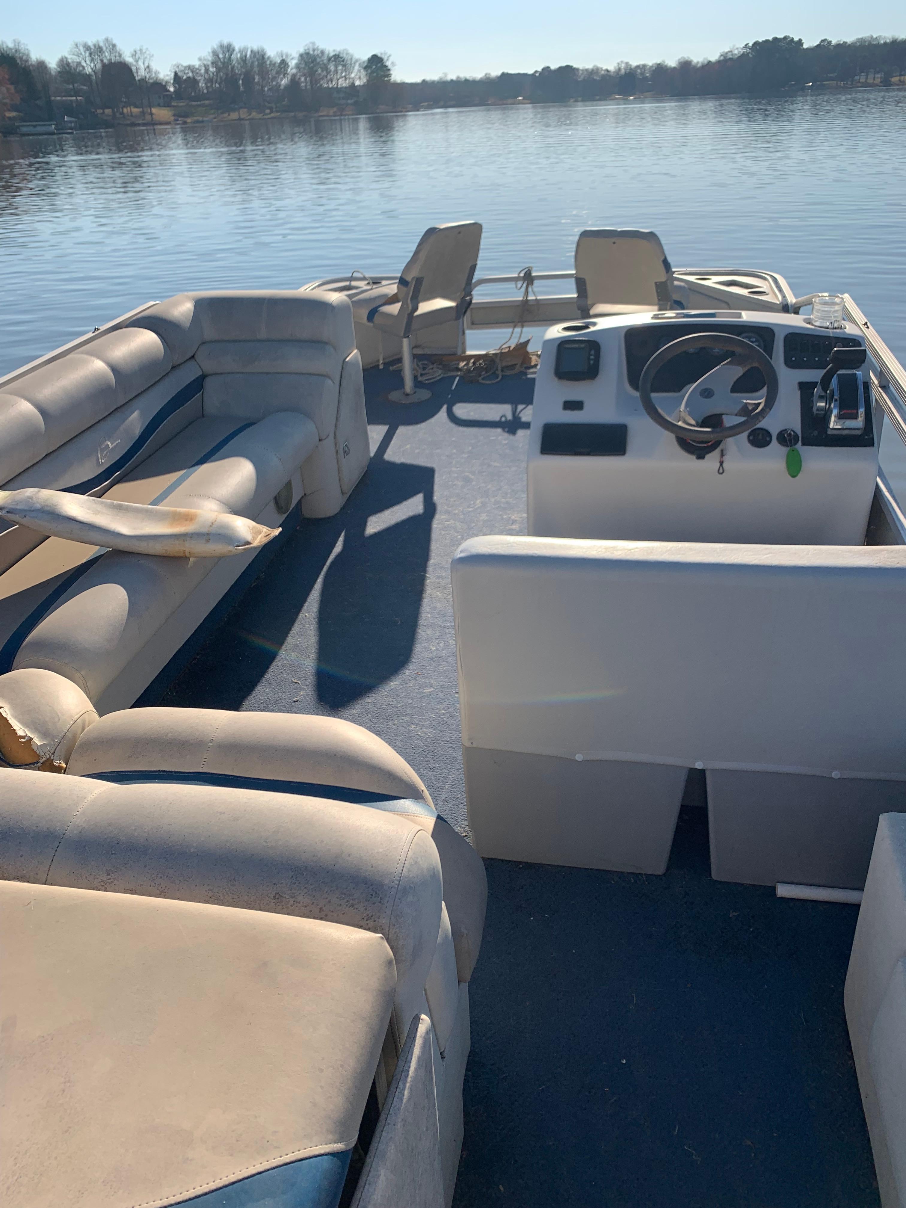 1998 Bennington Pontoon