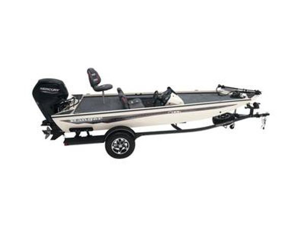 Ranger RT188C 2023 Ranger RT188C fishing boat with trailer, side view.