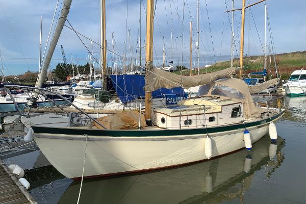 1947 Herreshoff 28