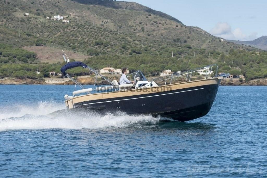 2025 Girbau Boats G27 OPEN