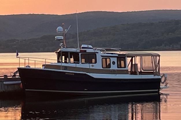 2014 Ranger Tugs R-31