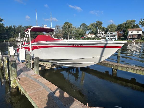Avanti 35 Center Console 2014 Avanti 35 Center Console boat docked on a sunny day.