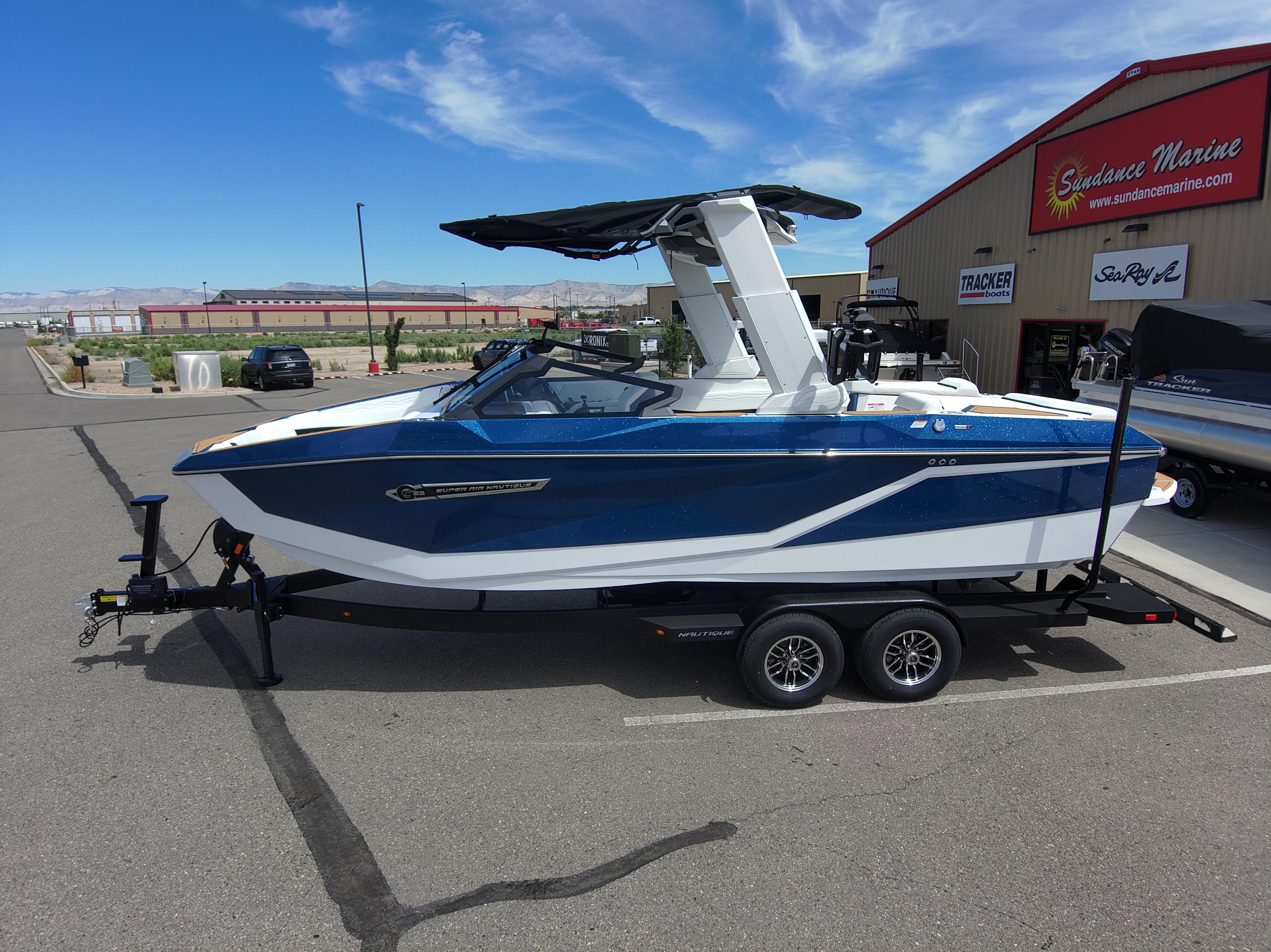 2025 Nautique G23