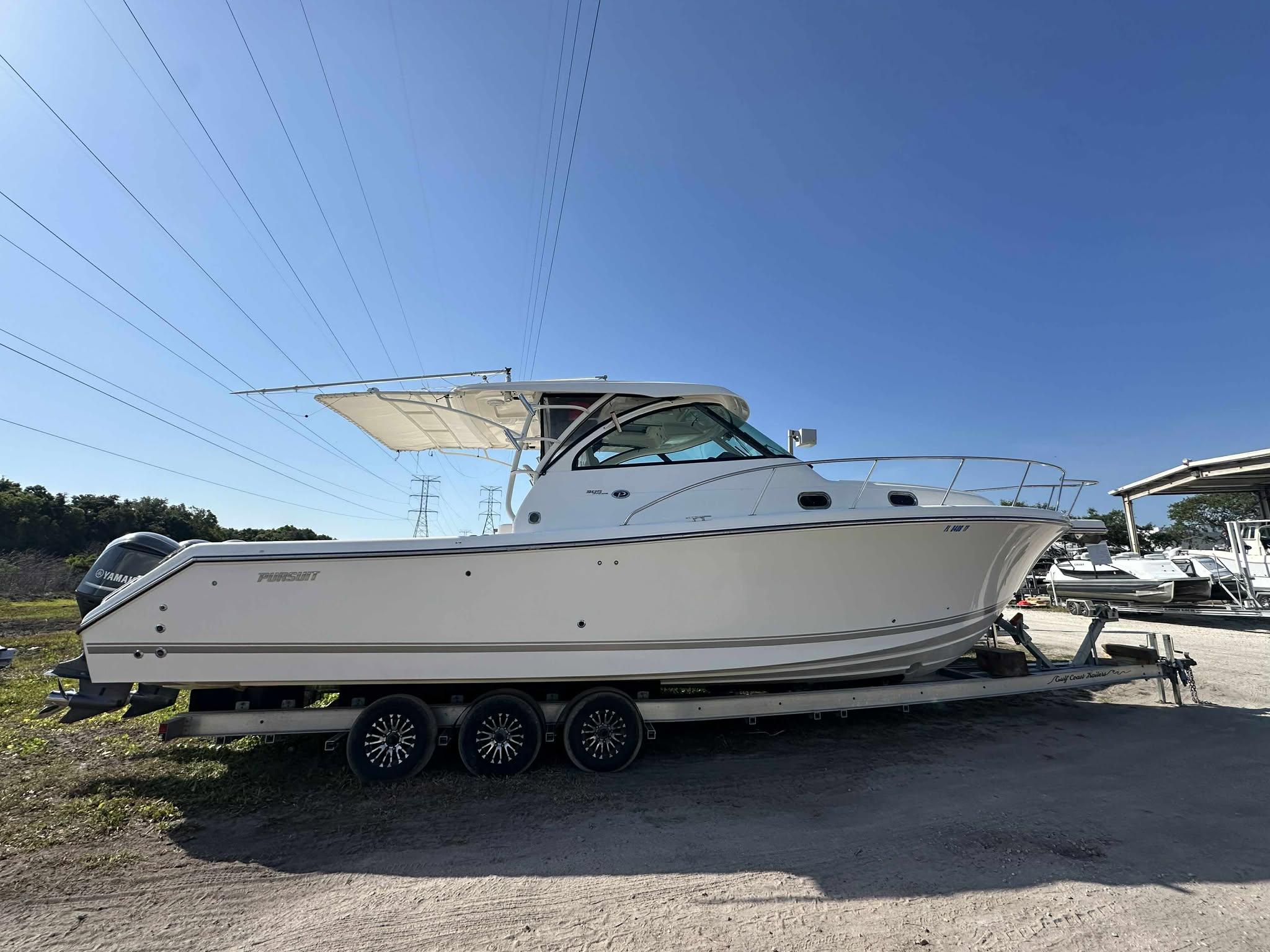 2016 Pursuit OS 385