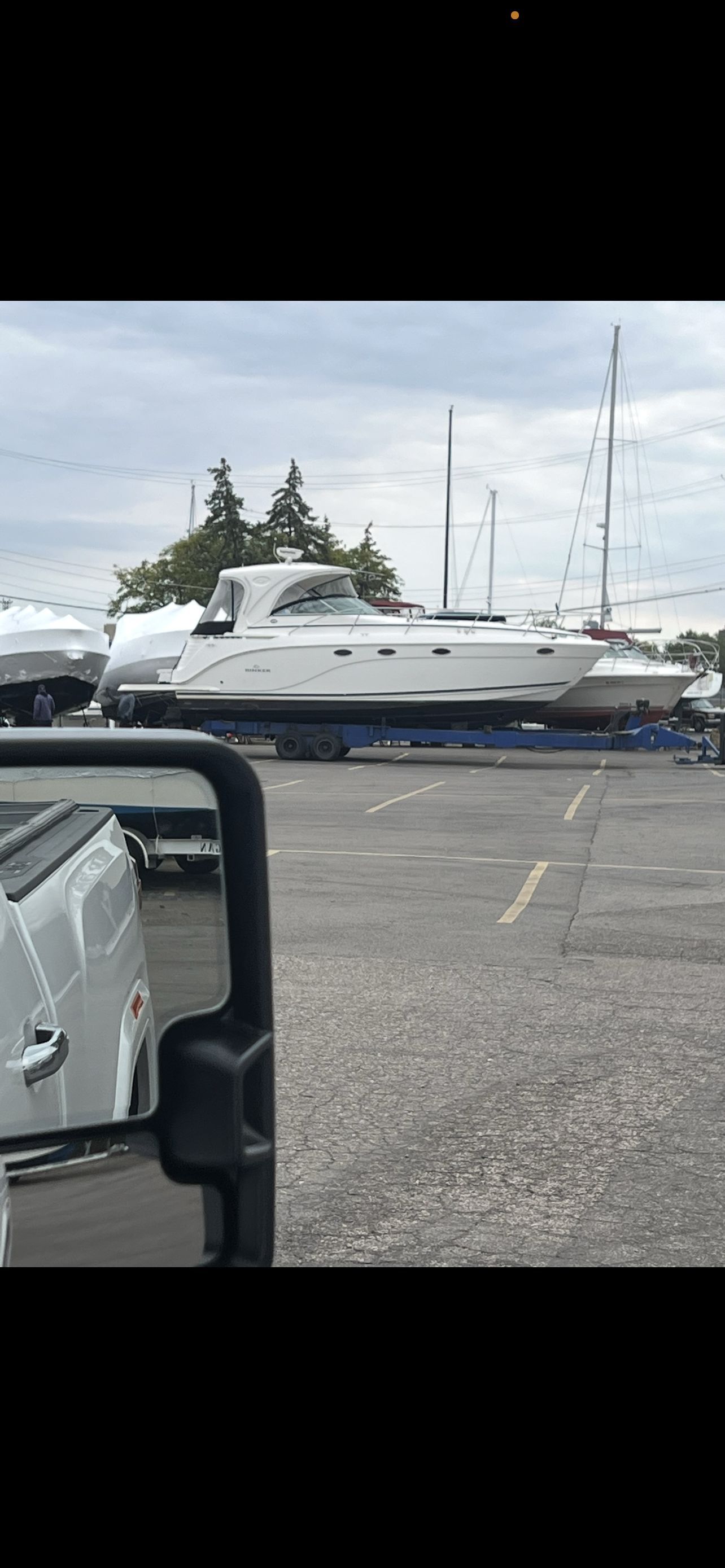 2008 Rinker 400 Express Cruiser