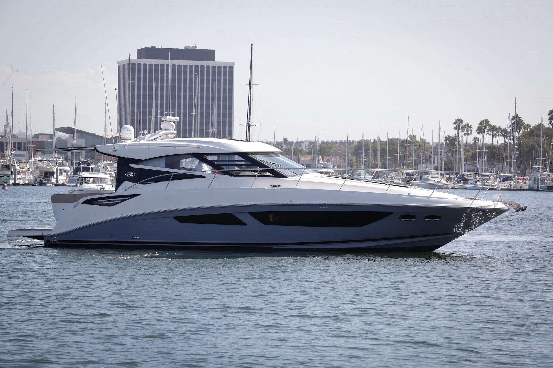 2016 Sea Ray 470 Sundancer