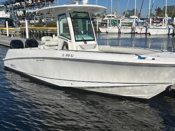 2014 Boston Whaler 280 Outrage