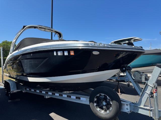 2017 Chaparral 250 Suncoast