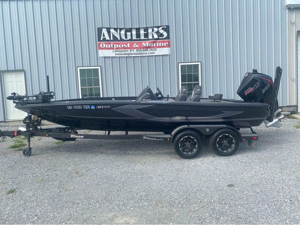 2022 Triton 21 XrT