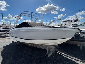 Cobalt R6 Outboard 2026 COBALT R6 OB - Image 1