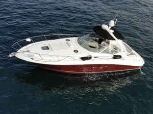 Sea Ray 340 Sundancer 2006 Sea Ray 340 Sundancer yacht cruising on open water.