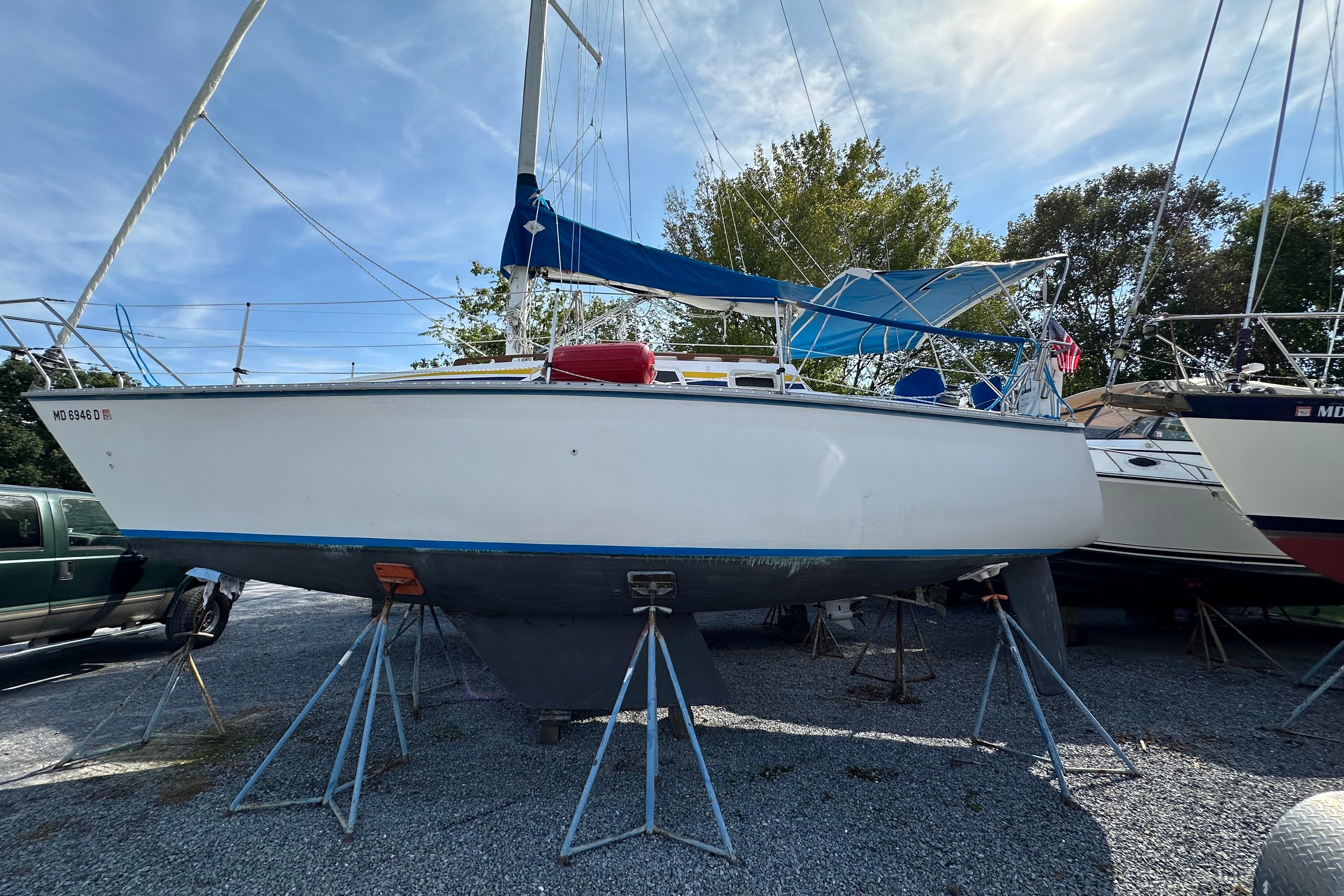 1985 Hunter 28.5