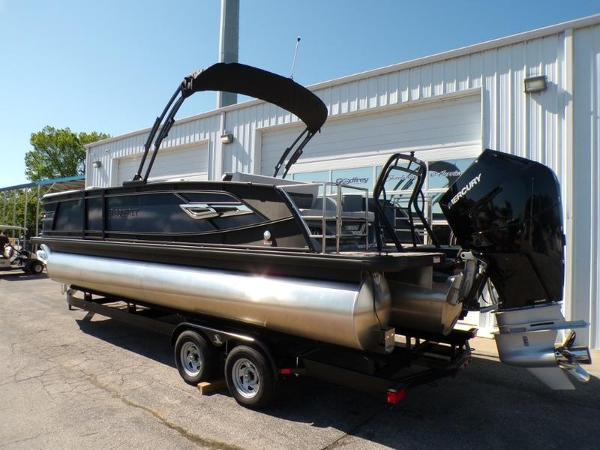2025 Godfrey AquaPatio 255 SFL iMPACT Package (29 in. Center Tube)