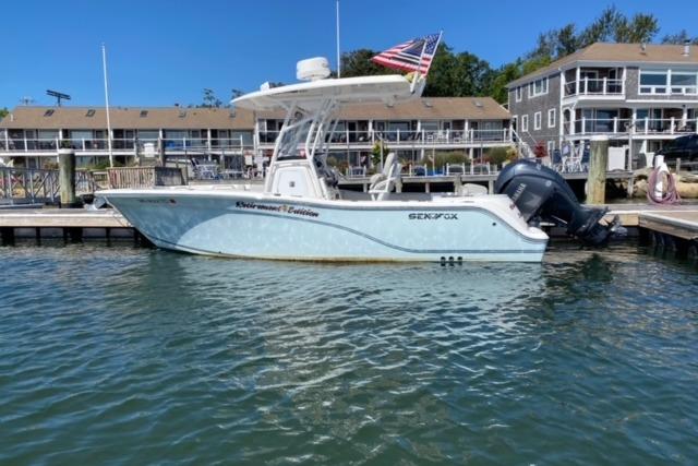 2024 Sea Fox 228 Commander