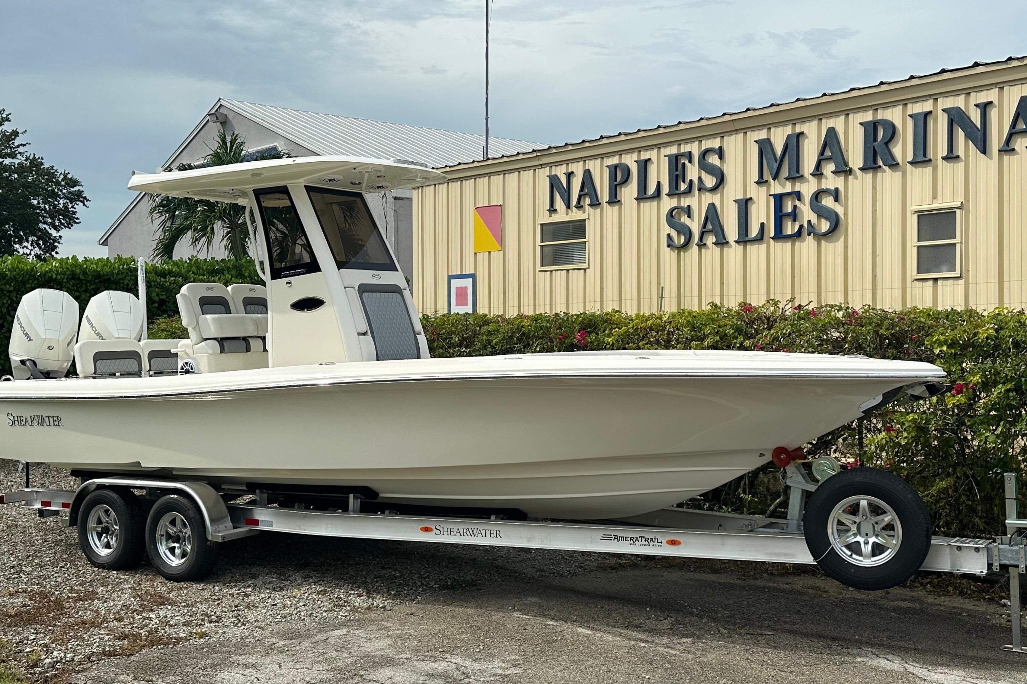 2026 ShearWater 270 SS Open