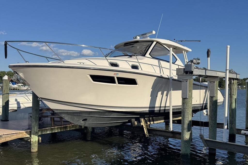 2016 Pursuit OS 355 Offshore