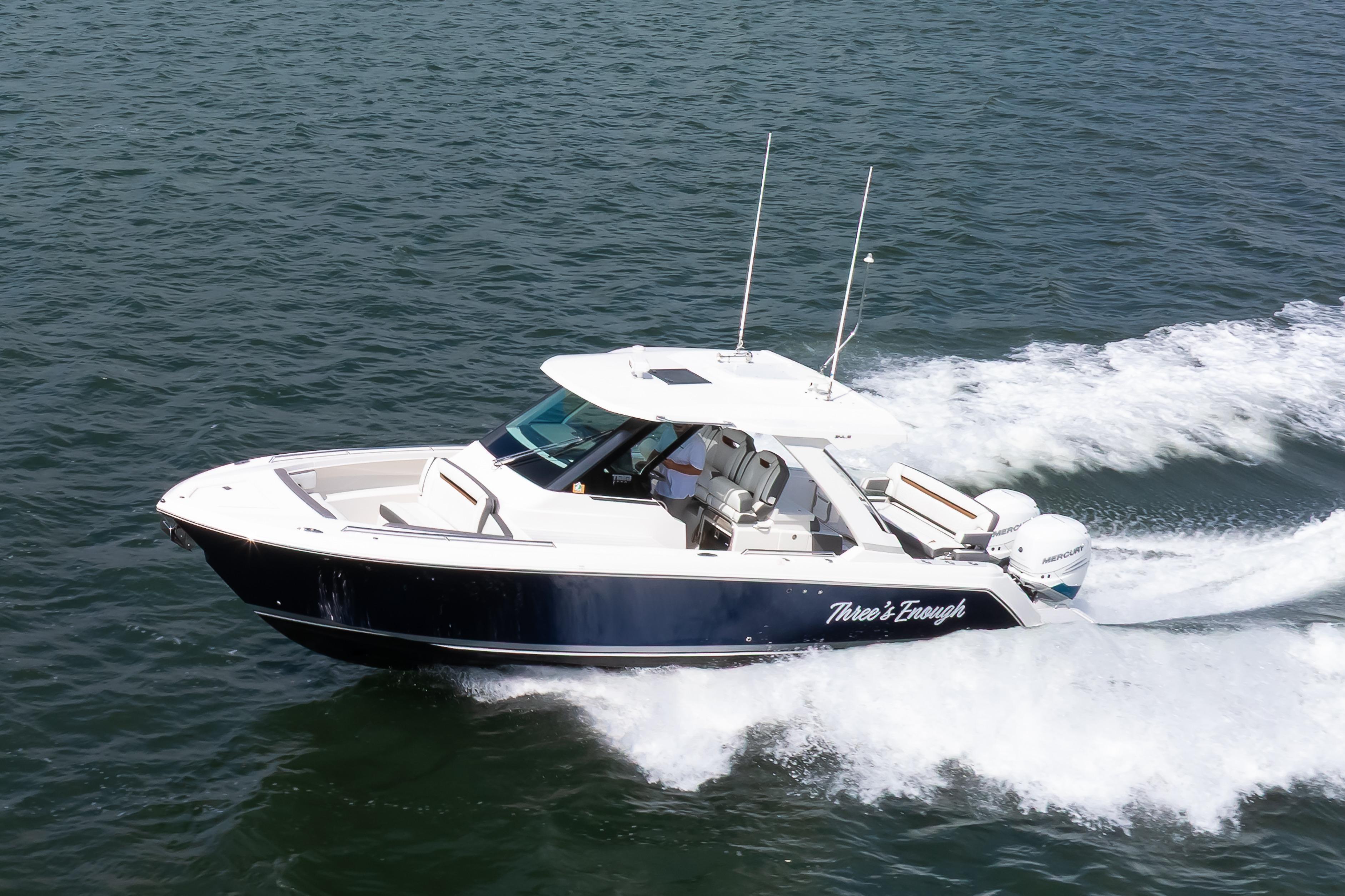 2020 Tiara Sport 34 LS