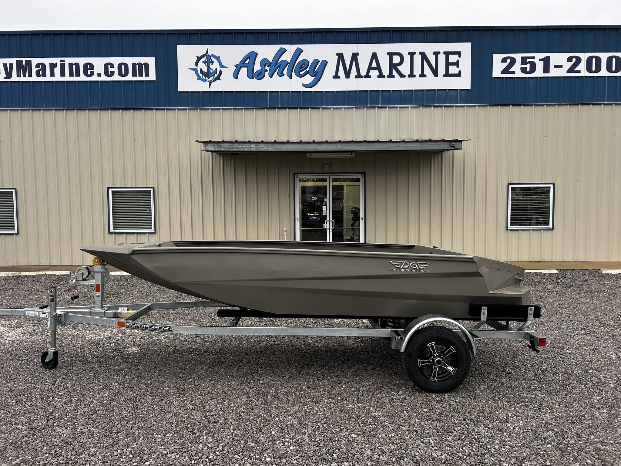 2026 Edge Duck Boats Sportsman Series 553DB MID DECK