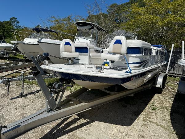 Hurricane Fun Deck 226 boats for sale 