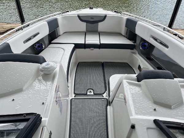 2021 Chaparral 347SSX