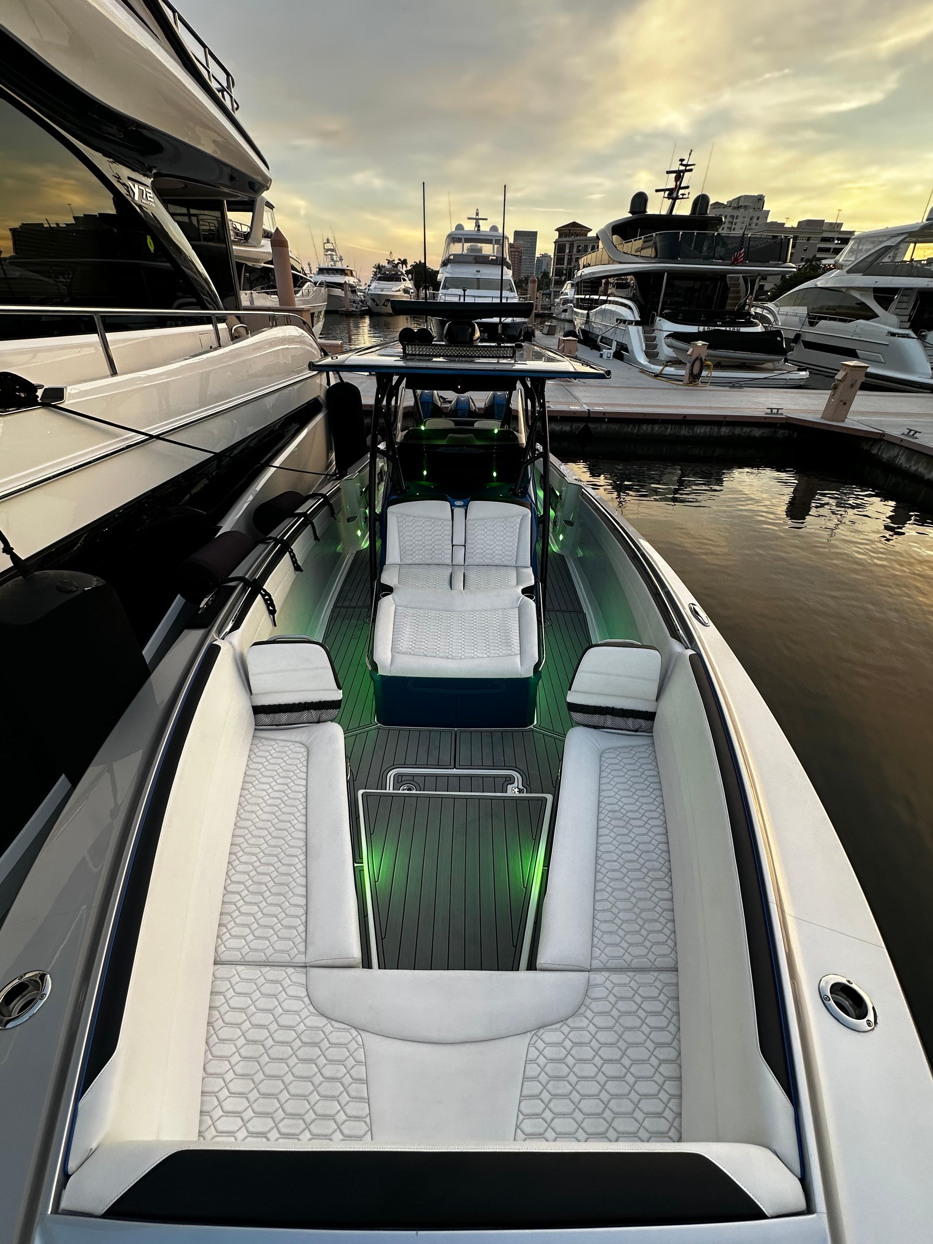 2022 Nor-Tech 390