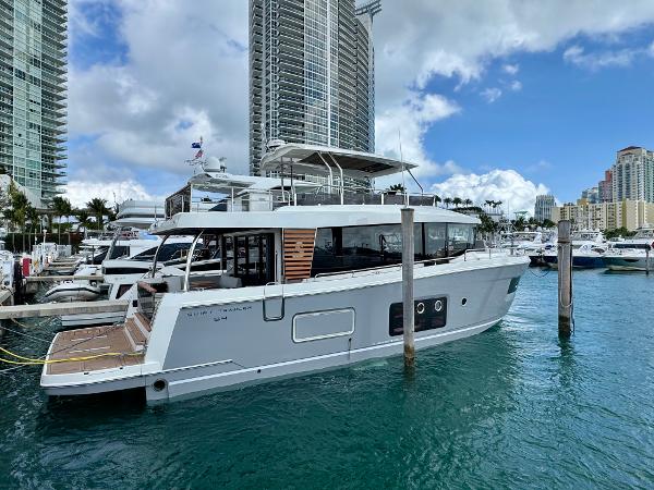 2026 Beneteau Swift Trawler 54