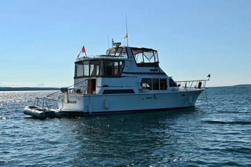 1987 Marine Trader 47 Tradewinds Cockpit Motor Yacht