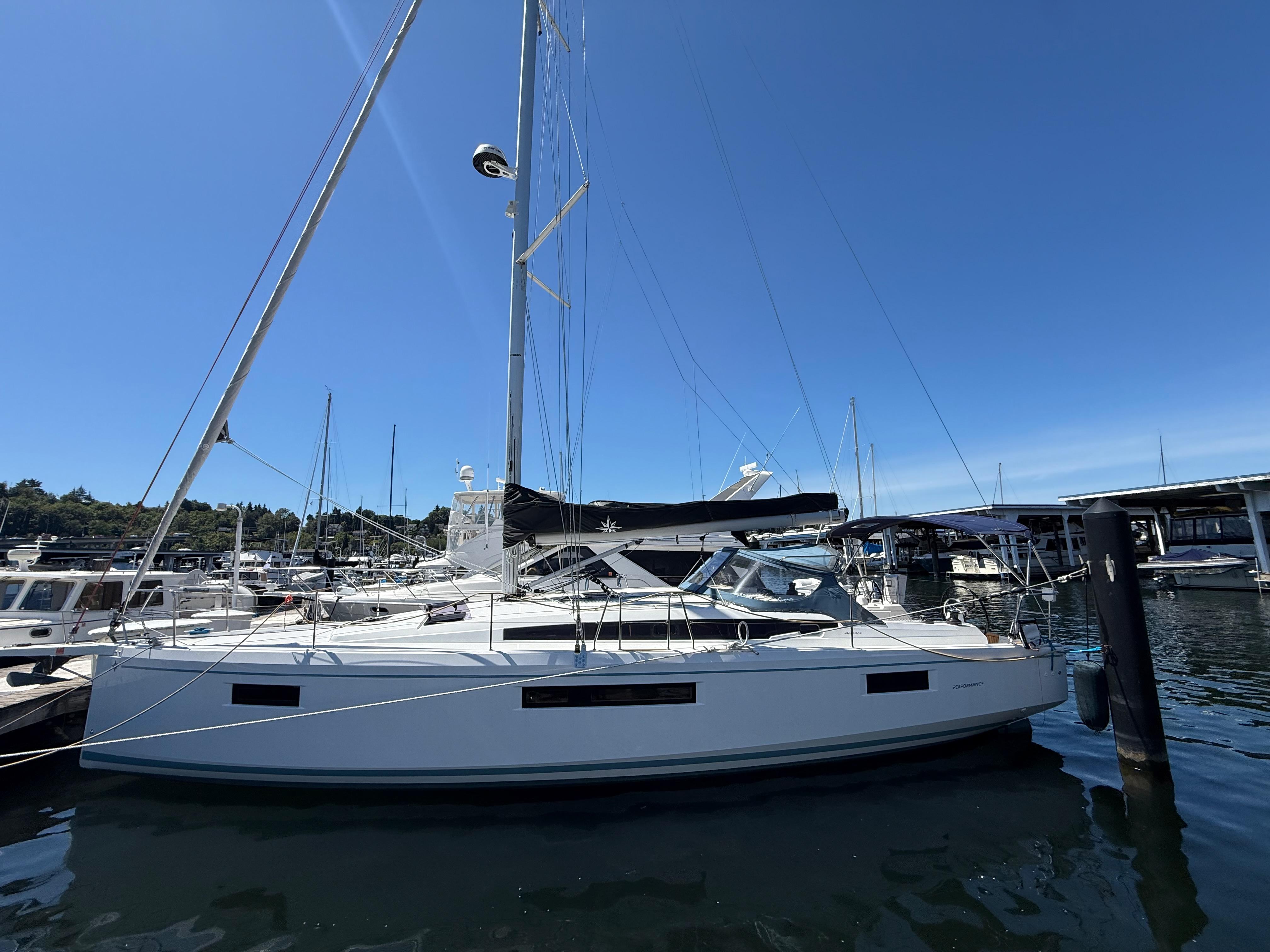 2021 Jeanneau Sun Odyssey 410 Performance
