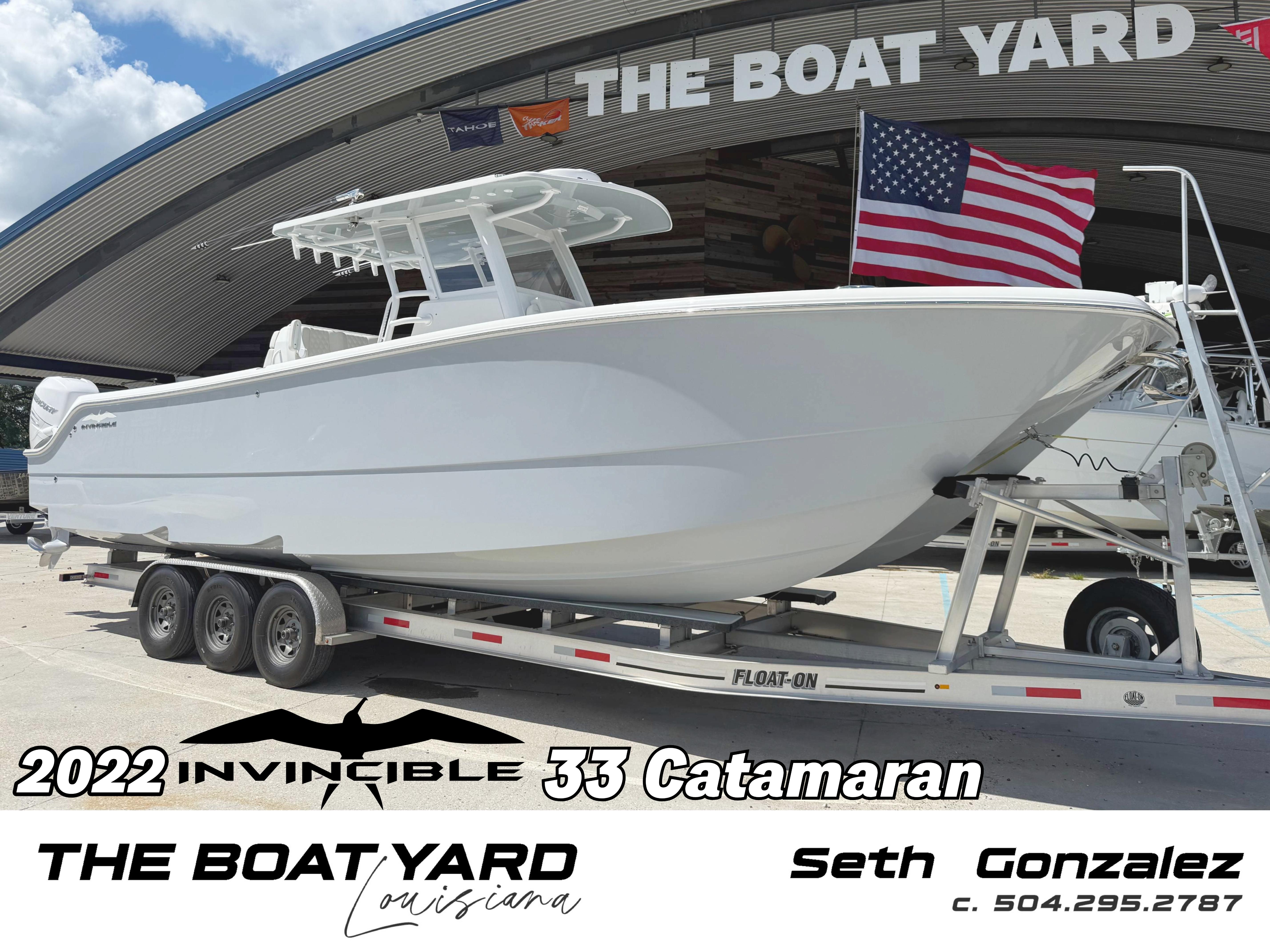 Invincible 33 Catamaran