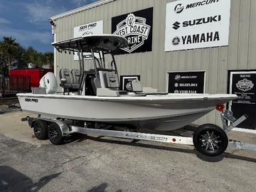2025 Sea Pro 230 Bay