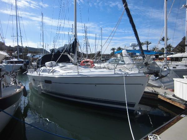 2002 Hunter 410