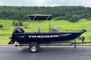 2026 Tracker Pro Guide V-16 SC