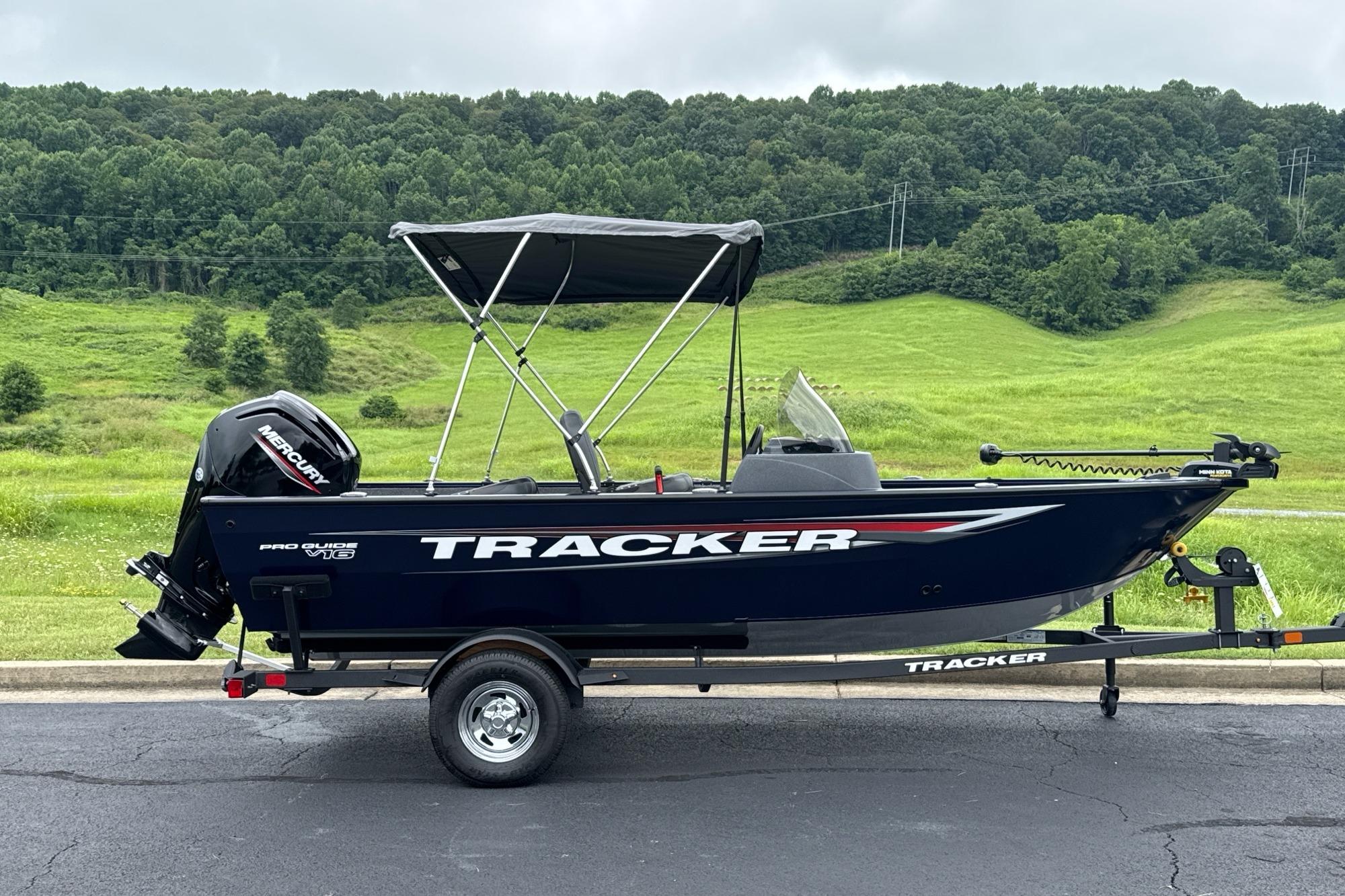 2026 Tracker Pro Guide V-16 SC