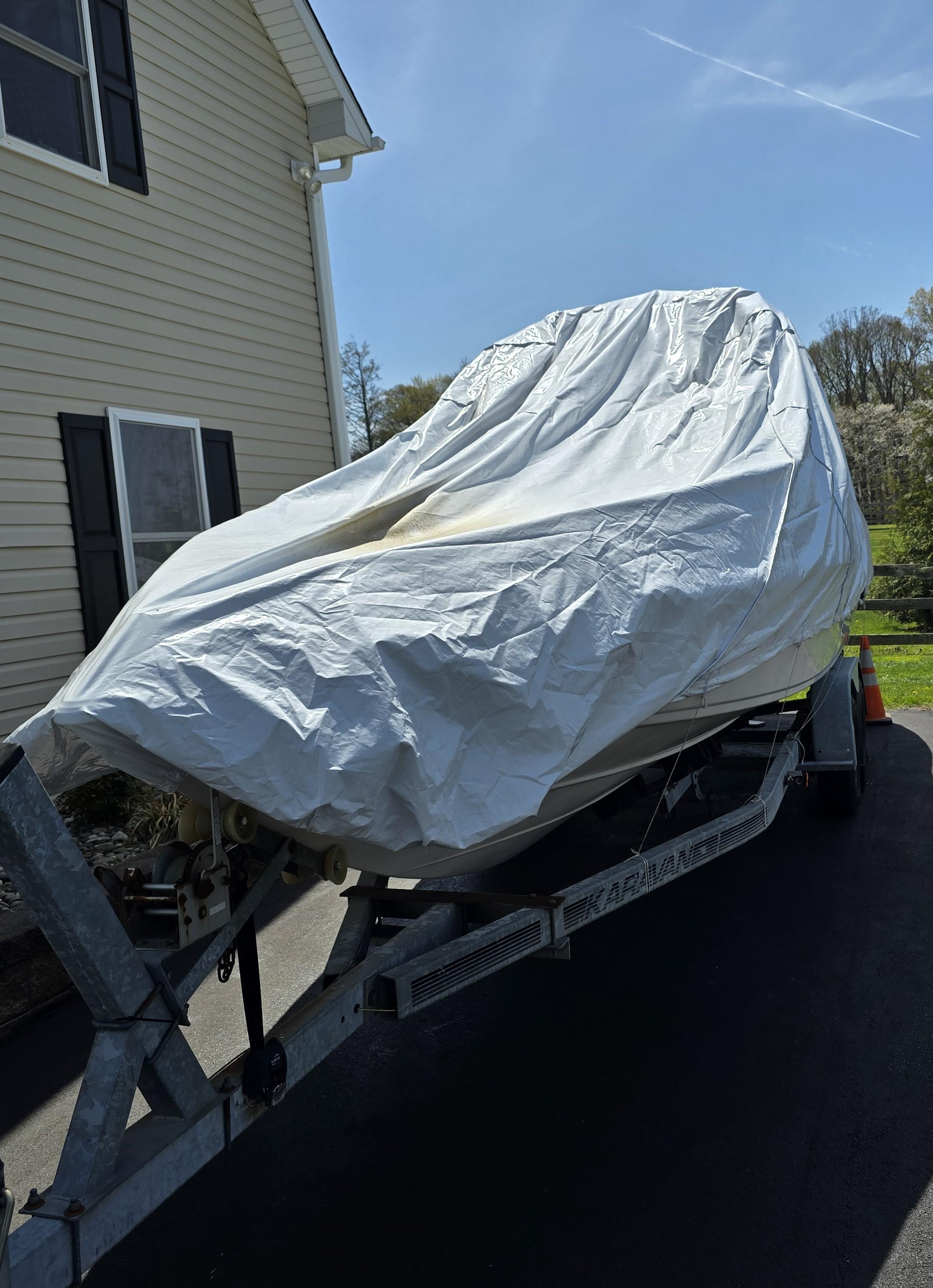 1995 Crownline 266BR