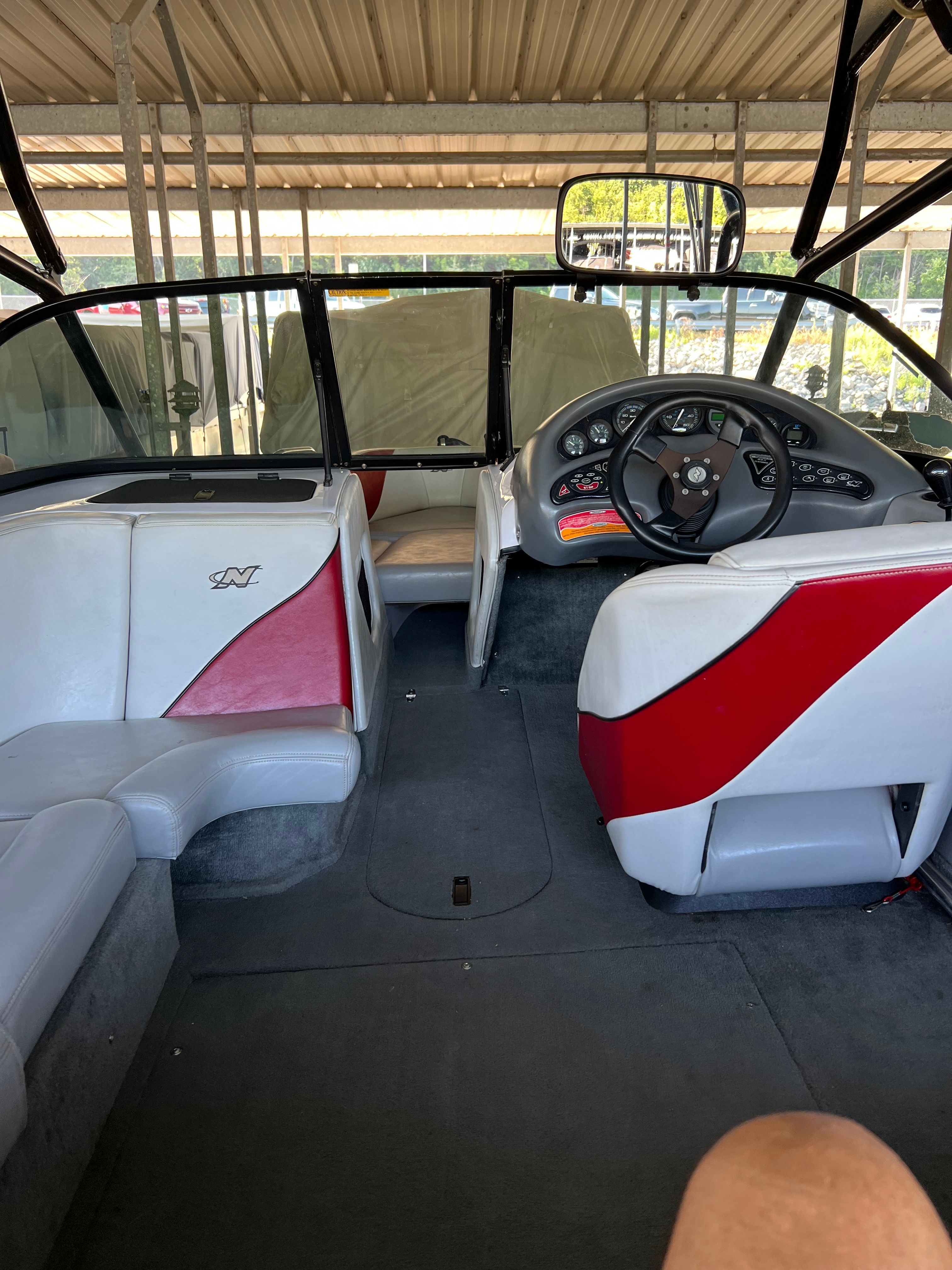 2001 Nautique Super Sport 210