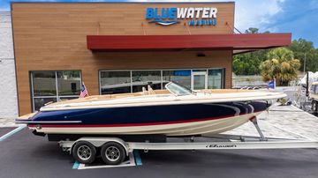 2022 Chris-Craft Launch 27