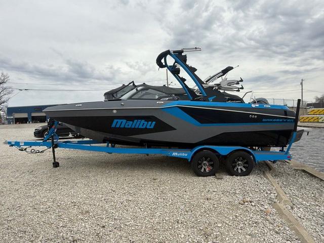 2025 Malibu 22 MXZ