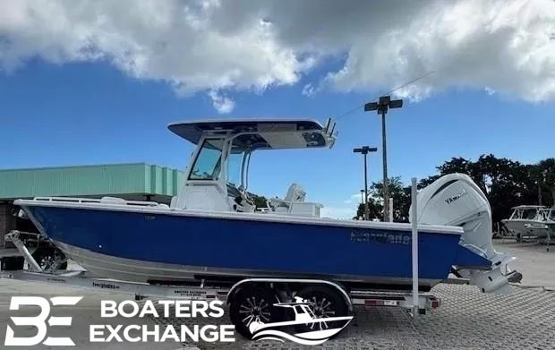 Everglades 273 CC