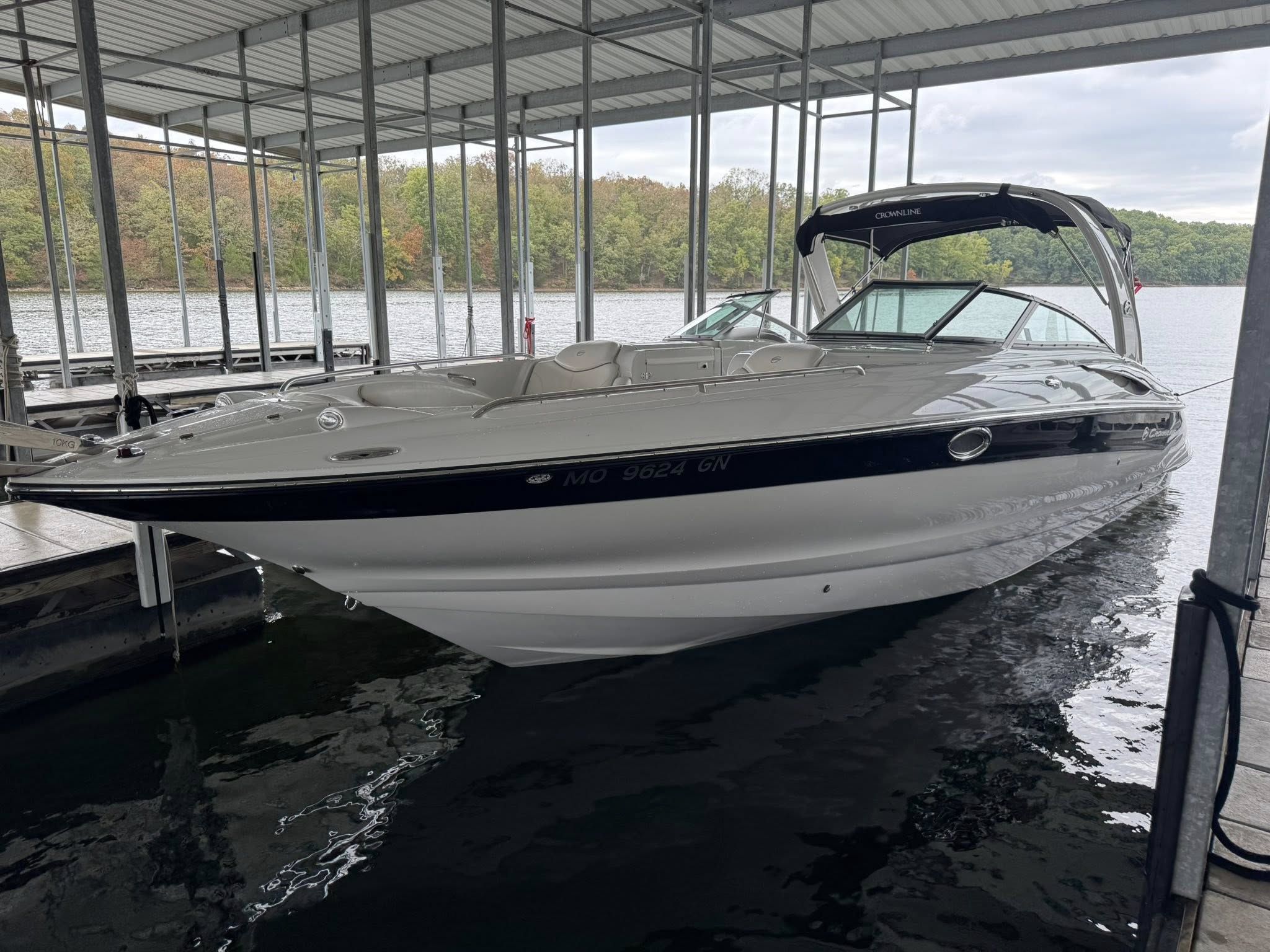 Crownline Bowrider 320 LS