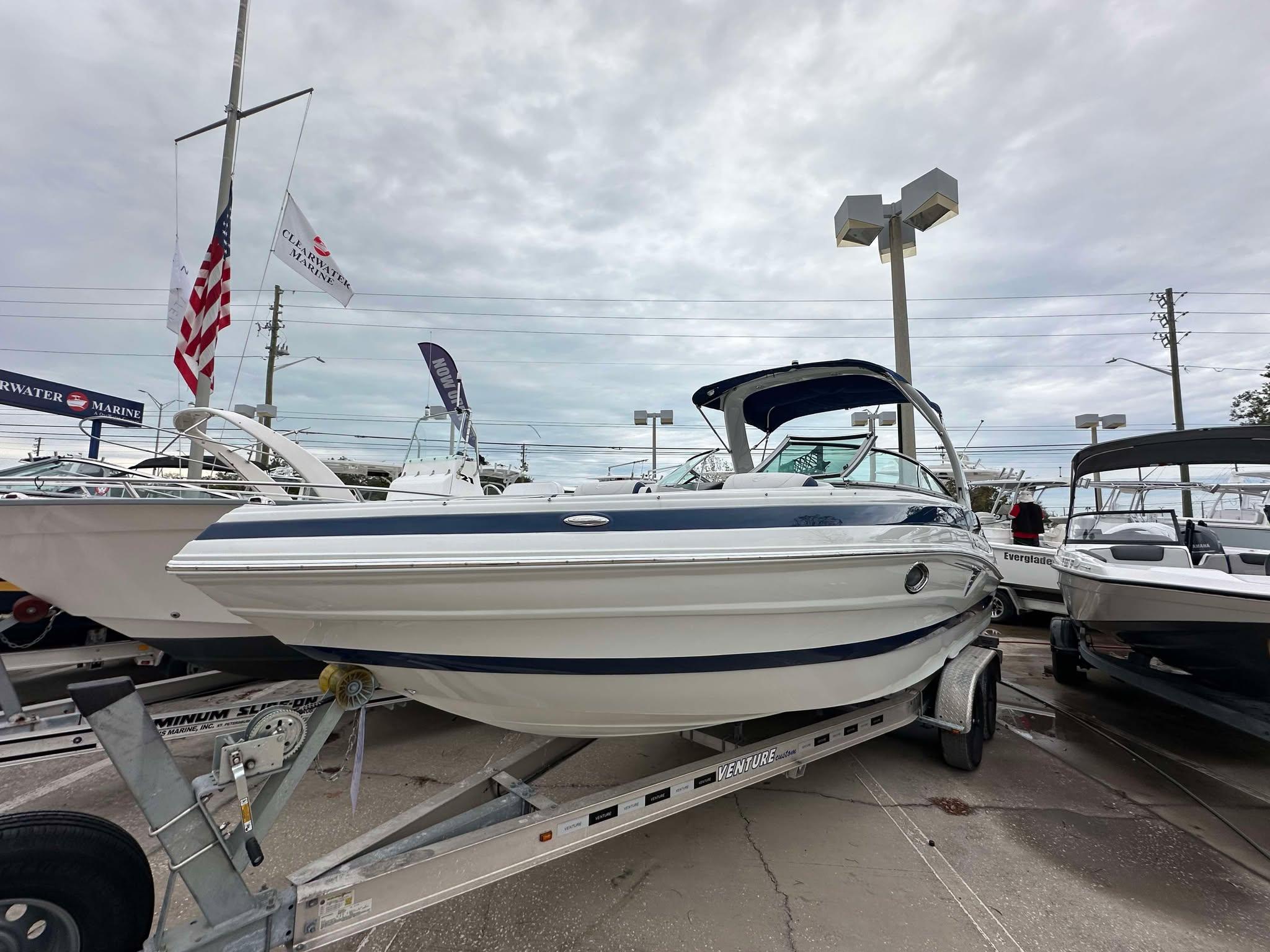 2022 Crownline 260 XSS